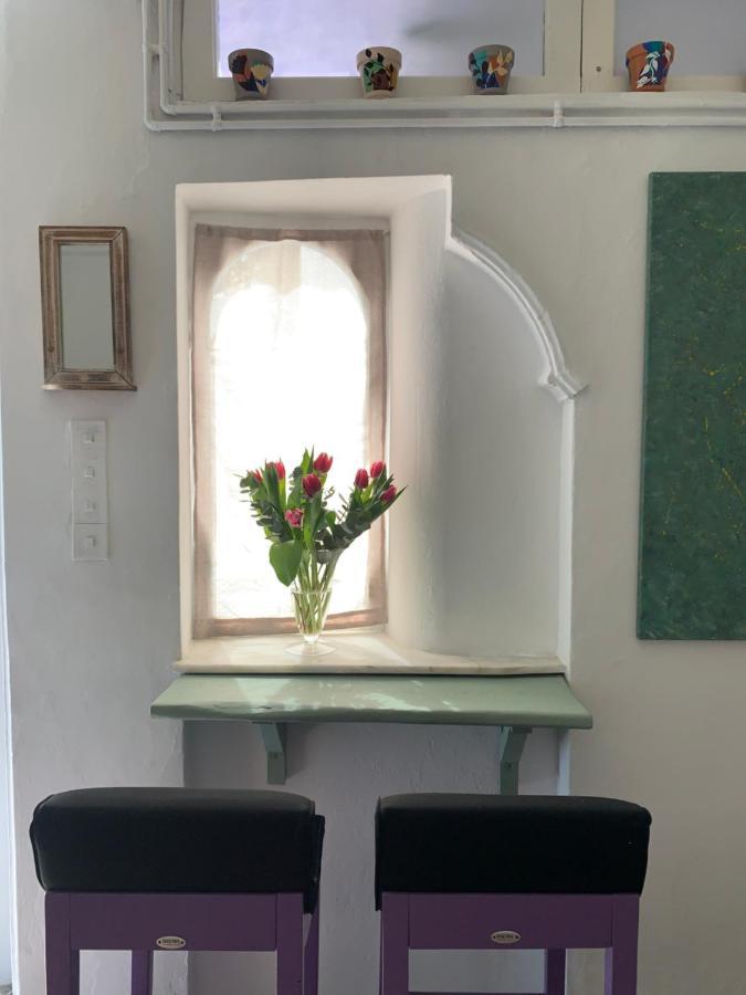 Apartment Greenish Mamona's House